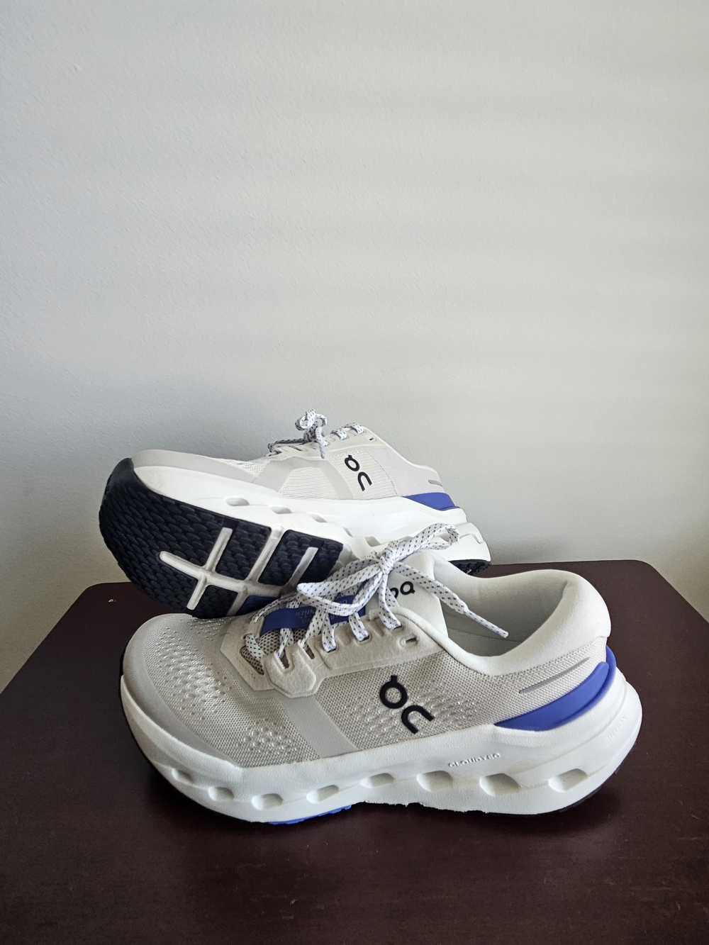 On Cloud Women's Athletic Shoes in White and Blue